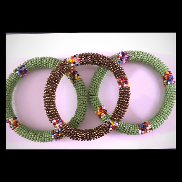 Maasai beaded bracelets. - Picture 1 of 4